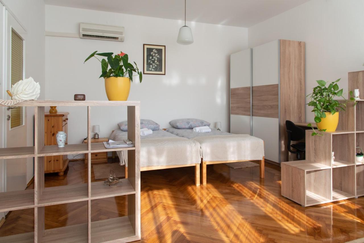 Studio Apartman Marija ซาเกร็บ ภายนอก รูปภาพ